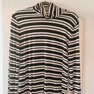 Luxe turtle neck shirt